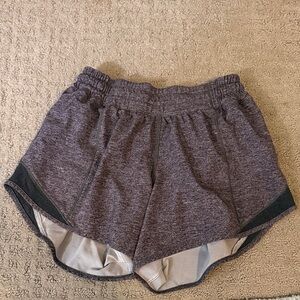 Lululemon Hotty Hot grey shorts